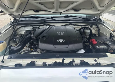 2008 Toyota Tacoma Access Cab z USA, uszkodzony, nr VIN 5TEUU42N58Z487696